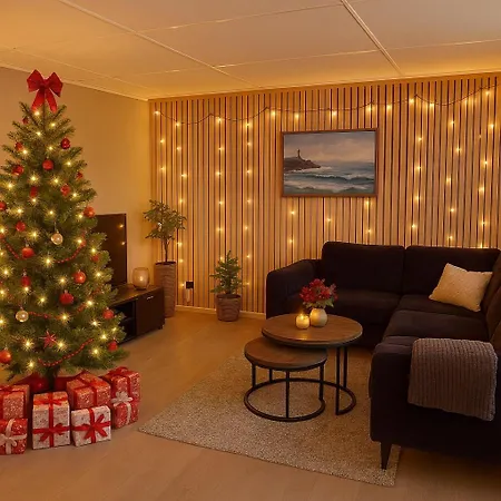 Winter Cosiness With Fireplace, Sauna And Hot Tub! Tønsberg